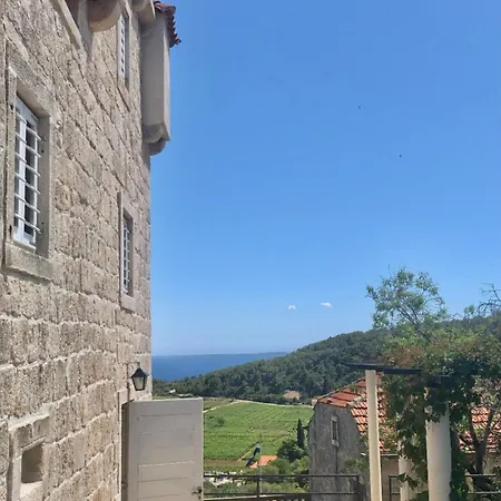Holiday home Kastel Spanic *