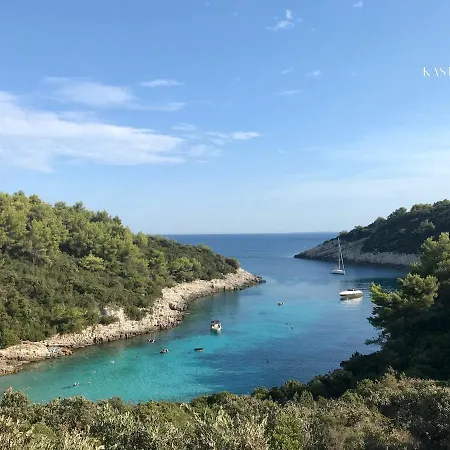Holiday home Kastel Spanic