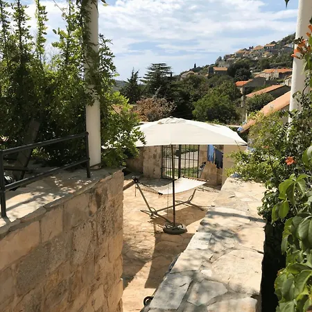Holiday home Kastel Spanic